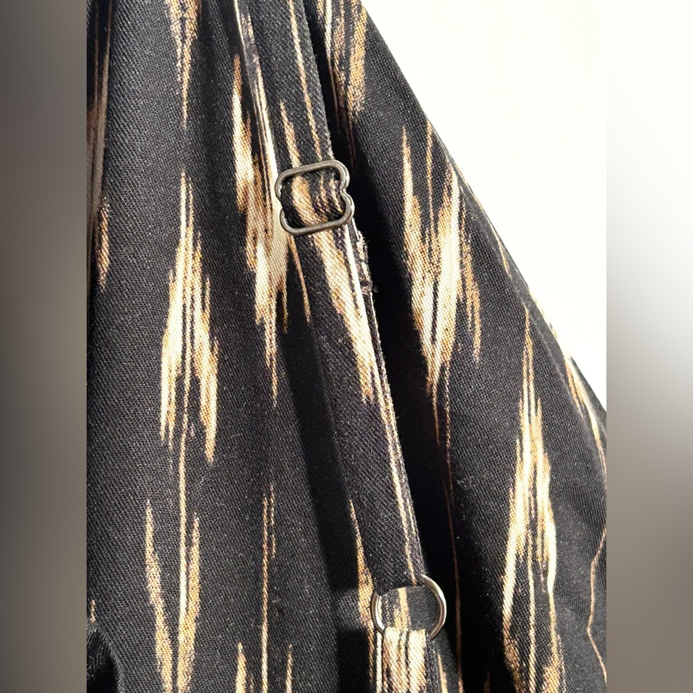 WOMENS LARGE BLACK MULTI PRINT TIE FRONT SHIRRED BACK ADJUSTABLE STRAP DRESS - Picture 10 of 10